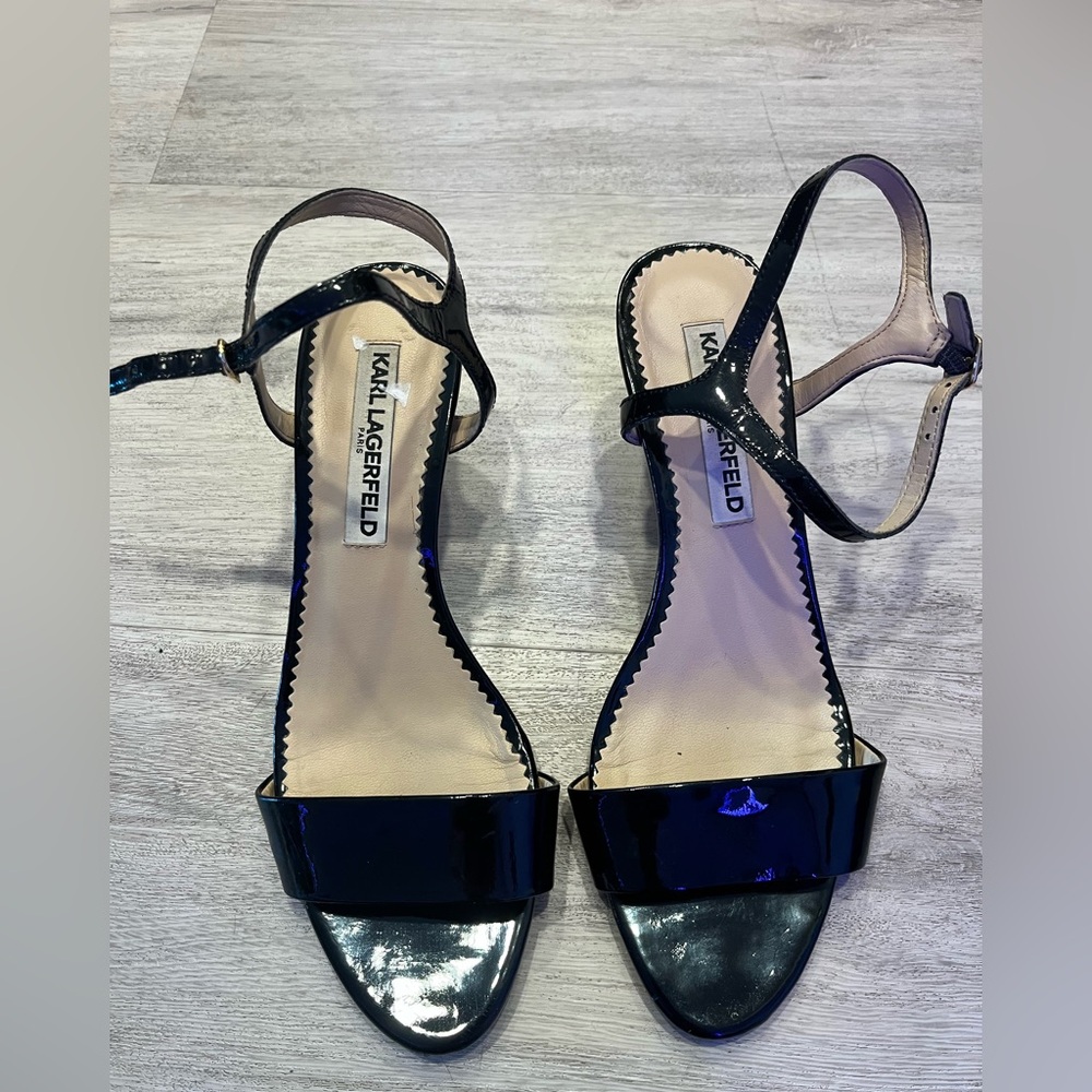 Karl Lagerfeld Paris short black heels size 9